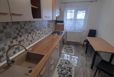 Inchiriez apartament - 2