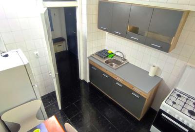 Apartament cu 2 camere decomandat în Gorjului