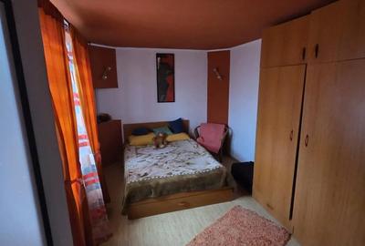 Casă cu Teren 922 Mp în Novaci - 16