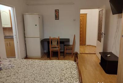 Garsonieră decomandată în Central - 3