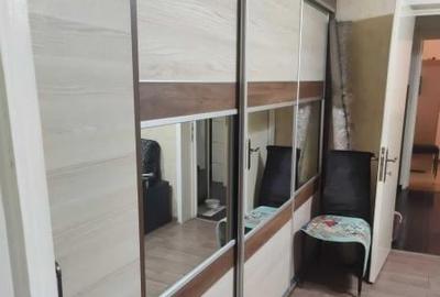 TOMIS II-3 CAMERE SEMI-MOBILAT-UTILAT-CENTRALA GAZE,ETAJ 3