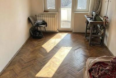 Apartament cu 4 camere decomandat în Semicentral - 5