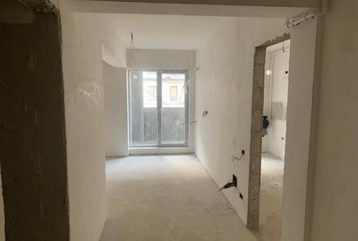 Garsoniera Metrou Berceni 600 m - 2