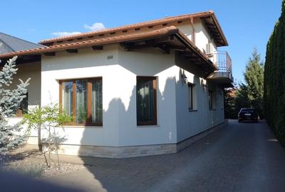 BRASADAS vinde vila 5 cam 190mp teren 10 ari str. Dara. - 7