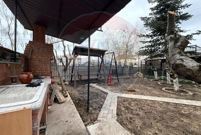 Casă individuală cu 6 camere cu Teren 300 Mp în Sud - 26