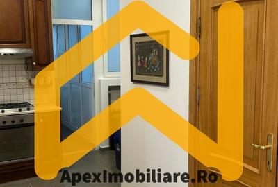Apartament cu 3 camere semidecomandat, mobilat în Universitate - 17