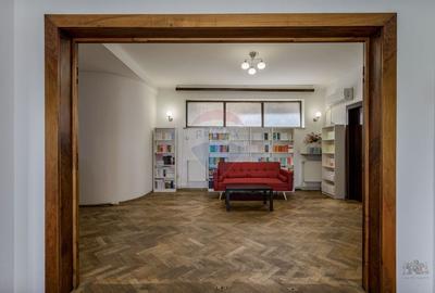 Apartament cu 5 camere circular în Lahovari - 20