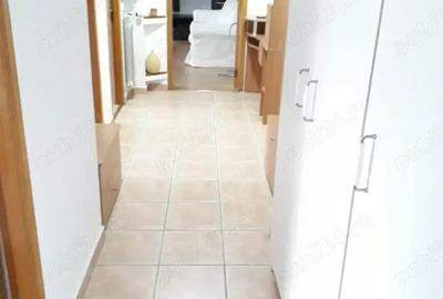 Unirii-Decebal-Rond Piata Alba Iulia,apartament 2 camere de inchiriat stradal D D Unirii-Decebal-Rond Piata Alba Iulia,apartament 2 camere de inchiriat stradal D D - 3