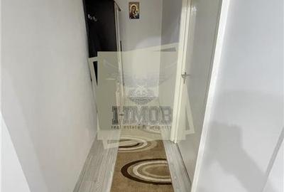 Apartament cu 2 camere decomandat, mobilat în Vasile Aaron - 11