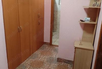Proprietar,inchiriez apartament cu 2 camere in Brosteni - 1
