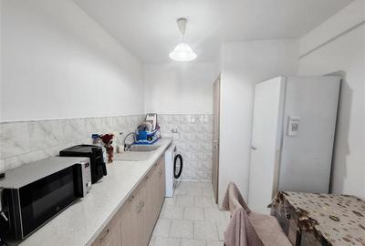 Garsonieră decomandată în Nicolina - 2