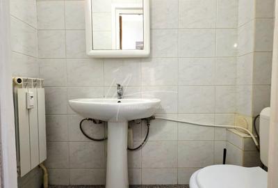 Apartament cu 3 camere semidecomandat, mobilat în Panduri - 11