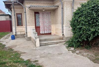 Vand casa in Ramnicu Sarat - 2