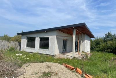 Casă cu 1 camere cu Teren 600 Mp în Central - 2