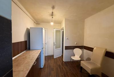 Apartament cu 3 camere decomandat în Exterior Vest - 3