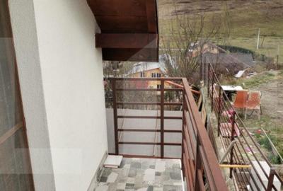 Oportunitate! Investi?ie!Casa finisata,4 camere,126 mp, 35 Oportunitate! Investi?ie!Casa finisata,4 camere,126 mp, 35 - 3