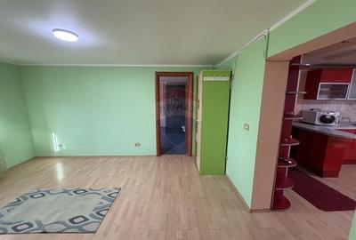 Apartament cu 3 camere decomandat în Gară - 7