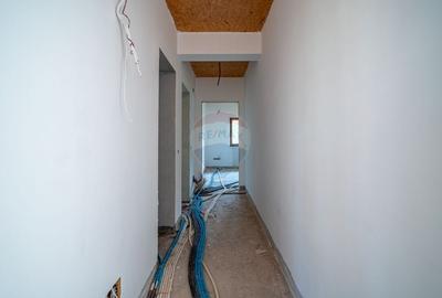 Duplex P+2E cu 7 camere de vânzare in Bușteni , 502 mp teren - 15