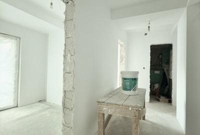 Apartament cu 3 camere decomandat în Central - 1