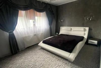 Spațiu comercial, de 1,060 mp, în Central - 1