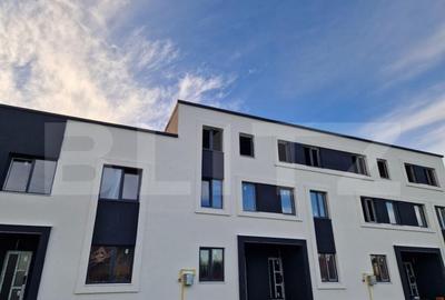 Apartament modern pe doua niveluri in Sanmartin loc de pa - 3