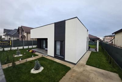 Casa de vanzare / 4 camere / 2 bai / teren 440mp - 2