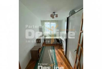 Apartament cu 4 camere decomandat în Central - 1