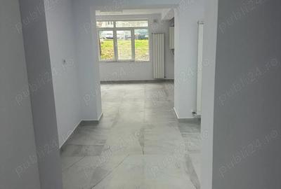 Spațiu comercial, de 90 mp, în Central - 1