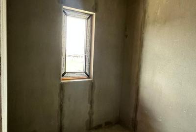 Duplex cu 4 camere cu Canalizare în Moșnița Veche - 9