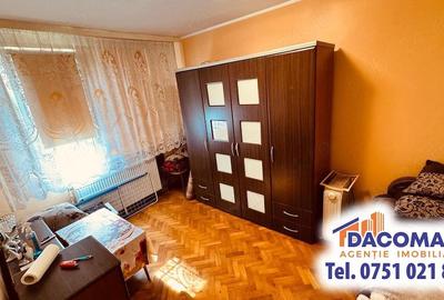 Apartament cu 2 camere decomandat în Micro 19