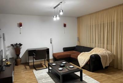 Apartament cu 2 camere semidecomandat, mobilat în Aviației