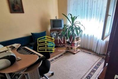 Apartament 4 camere Sg. de Mure? Zona ?colii - 8