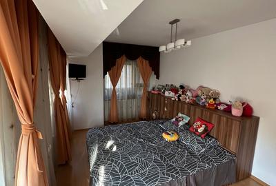 Apartament cu 2 camere decomandat în Ultimul leu - 3