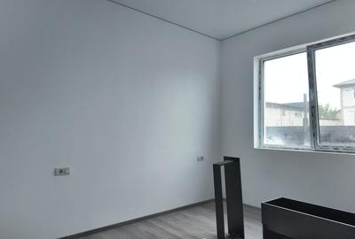 Vindem casa in Navodari zona de vile - 2