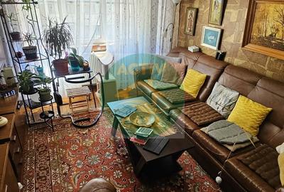 Apartament cu 3 camere decomandat în Central - 3