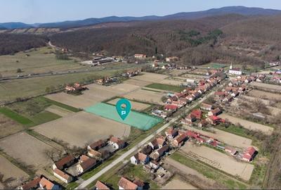 Teren Construcții intravilan de 2970 mp, în Odvoș - 31