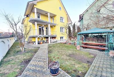 Casa 6 camere, 295 mp.utili, 1.000 mp teren, cartier Unirii