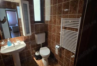 Casă cu 6 camere în Central - 1
