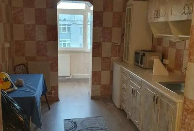 Inchiriez apartament in calarasi - 3