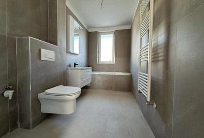 Casă cu 3 camere cu Canalizare în Moșnița Nouă - 2