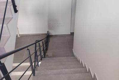 Apartament cu 3 camere în Central - 3