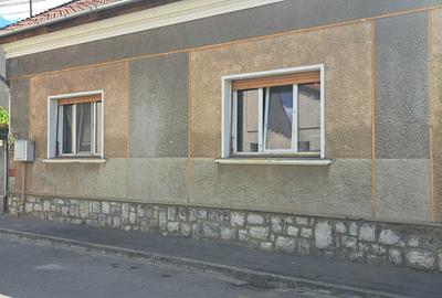 Casă cu 3 camere în Central - 8