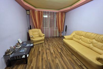 Apartament cu 3 camere semidecomandat, mobilat în Titan - 6