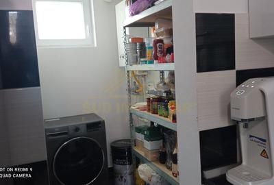 Duplex cu 5 camere cu Canalizare în Central - 22