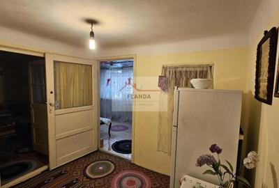 Casa Rahova zona Pucheni, str Garoafei - 14