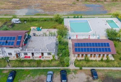 Complex cu Piscina/Cazare de Vanzare, 10.777mp Teren - ...