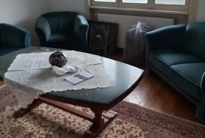 Casă cu 4 camere în Central - 3