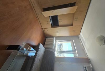 Apartament cu 2 camere semidecomandat în Berceni - 2