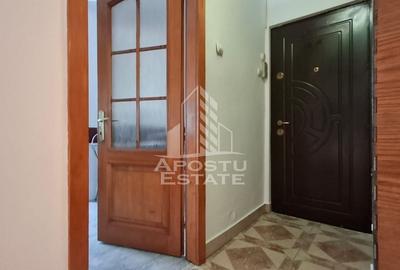 Apartament 3 camere  decomandat, Miorița - 13