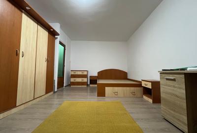 370€, metrou Timpuri Noi, spatioasa, zugravita - 1